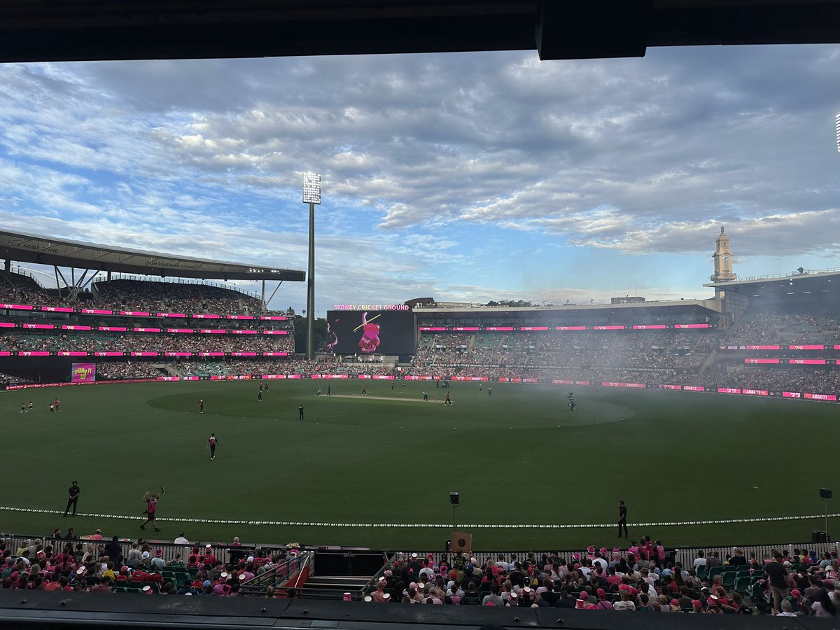Let’s go Sixers - time for number 4 #SmashEmSixers
@SixersBBL