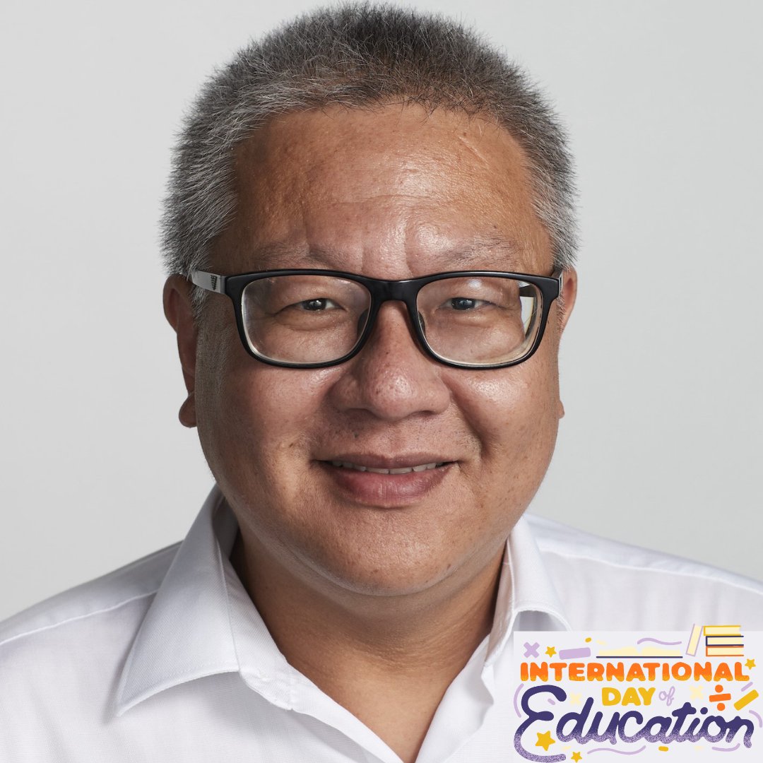 UNSW Medicine & Health (@unswmedicine) on Twitter photo Today is the International Day of Education & we want to thank all of our <a href="/UNSW/">UNSW</a> Medicine & Health educators!
One of our esteemed teaching academics is Deputy Head of School <a href="/UNSWoptomvsci/">UNSW School of Optometry and Vision Science</a> A/Prof. Sieu Khuu (<a href="/KhuuSieu/">Sieu Khuu</a>).
A/Prof. Khuu shares his insights on teaching⬇️ Today is the International Day of Education & we want to thank all of our <a href="/UNSW/">UNSW</a> Medicine & Health educators!
One of our esteemed teaching academics is Deputy Head of School <a href="/UNSWoptomvsci/">UNSW School of Optometry and Vision Science</a> A/Prof. Sieu Khuu (<a href="/KhuuSieu/">Sieu Khuu</a>).
A/Prof. Khuu shares his insights on teaching⬇️