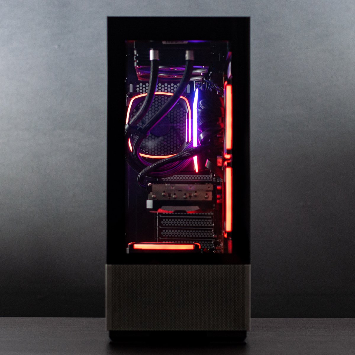 We're going to be selling Nvidia's RTX 4070 Ti Super in pre-built PCs, custom PCs, and for sale individually all at 1am AEDT Jan 25th - here's a quick look at the pre-built PCs!
While stocks last.