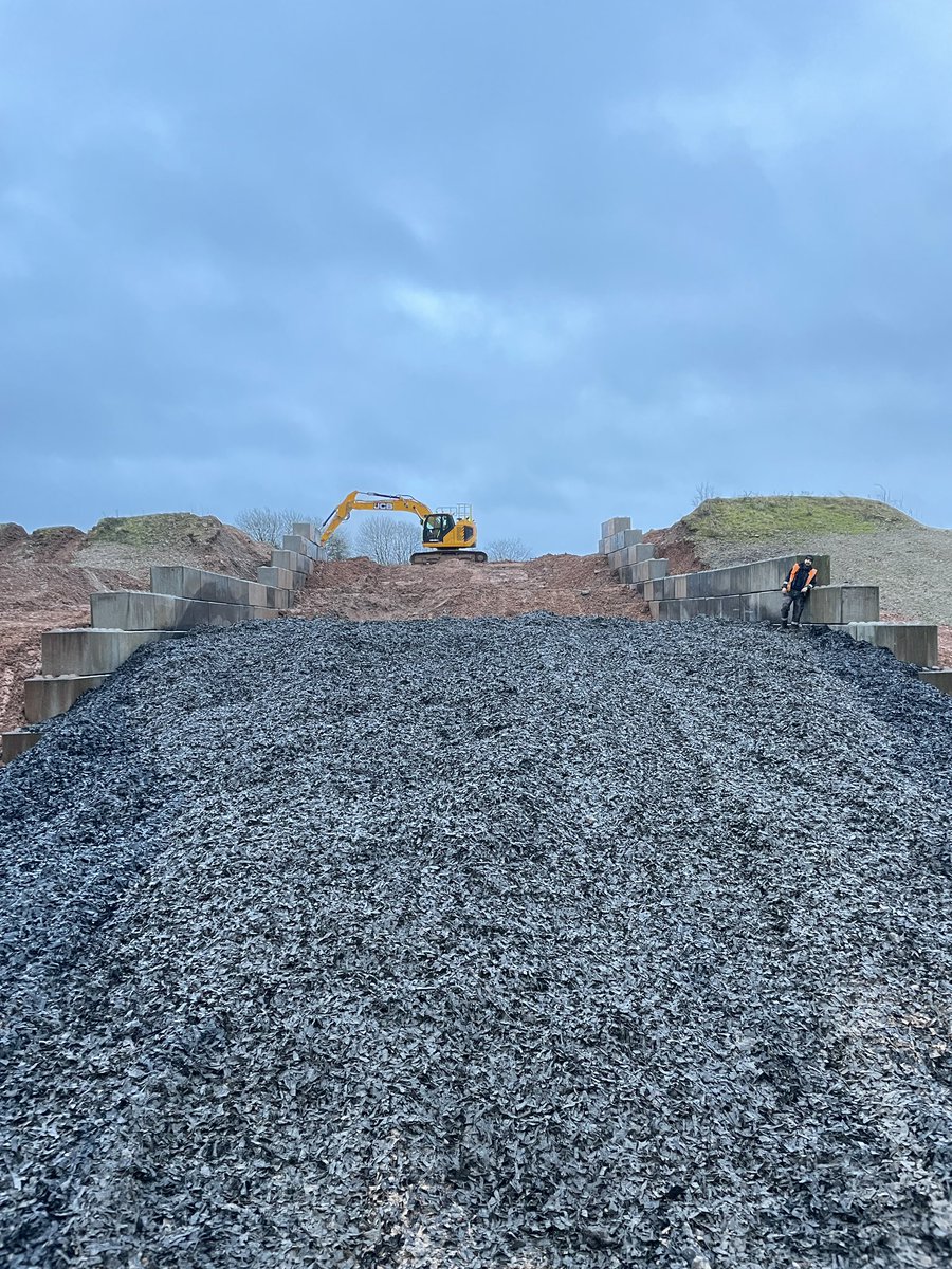 Agrigriff's tweet photo. When Agriculture meets construction at work. Expanding a silage pit for equipment demonstration, cracking day for it! #demonstration #excavators #legoblocks https://t.co/5ROnmCYoVY