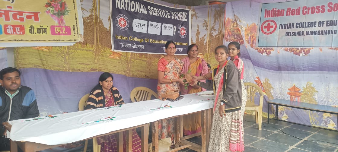 NSS Regional Dte. MP & CG (@nssrdbhopal) on Twitter photo #рд░рд╛рд╖реНрдЯреНрд░реАрдп_рд╕реЗрд╡рд╛_рдпреЛрдЬрдирд╛ рдЗрдВрдбрд┐рдпрди рдХреЙрд▓реЗрдЬ рдСрдл рдПрдЬреБрдХреЗрд╢рди рдорд╣рд╛рд╕рдореБрдВрдж #рдЫрддреНрддреАрд╕рдЧрдврд╝ рджреНрд╡рд╛рд░рд╛ 23-29 рдЬрдирд╡рд░реА 2024 рддрдХ рдЧреНрд░рд╛рдо рд╕рд╛рд░рд╛рдбреАрд╣ рдореЗрдВ #7_рджрд┐рд╡рд╕реАрдп_рд╡рд┐рд╢реЗрд╖_рд╢рд┐рд╡рд┐рд░ рдореЗрдВ рд╕реНрд╡рдпрдВрд╕реЗрд╡рдХреЛрдВ рджреНрд╡рд╛рд░рд╛ рдХрд╛рд░реНрдпрдХреНрд░рдо рдЖрдпреЛрдЬрд┐рдд рдХрд┐рдпрд╛ рдЧрдпрд╛ред
#SpecialCamp2024
<a href="/_NSSIndia/">NSS India</a> <a href="/YASMinistry/">YAS Ministry</a> <a href="/ianuragthakur/">Anurag Thakur</a> <a href="/NisithPramanik/">Nisith Pramanik</a> <a href="/PMOIndia/">PMO India</a> <a href="/ashokshrotinss/">Dr Ashok Shroti</a> #рд░рд╛рд╖реНрдЯреНрд░реАрдп_рд╕реЗрд╡рд╛_рдпреЛрдЬрдирд╛ рдЗрдВрдбрд┐рдпрди рдХреЙрд▓реЗрдЬ рдСрдл рдПрдЬреБрдХреЗрд╢рди рдорд╣рд╛рд╕рдореБрдВрдж #рдЫрддреНрддреАрд╕рдЧрдврд╝ рджреНрд╡рд╛рд░рд╛ 23-29 рдЬрдирд╡рд░реА 2024 рддрдХ рдЧреНрд░рд╛рдо рд╕рд╛рд░рд╛рдбреАрд╣ рдореЗрдВ #7_рджрд┐рд╡рд╕реАрдп_рд╡рд┐рд╢реЗрд╖_рд╢рд┐рд╡рд┐рд░ рдореЗрдВ рд╕реНрд╡рдпрдВрд╕реЗрд╡рдХреЛрдВ рджреНрд╡рд╛рд░рд╛ рдХрд╛рд░реНрдпрдХреНрд░рдо рдЖрдпреЛрдЬрд┐рдд рдХрд┐рдпрд╛ рдЧрдпрд╛ред
#SpecialCamp2024
<a href="/_NSSIndia/">NSS India</a> <a href="/YASMinistry/">YAS Ministry</a> <a href="/ianuragthakur/">Anurag Thakur</a> <a href="/NisithPramanik/">Nisith Pramanik</a> <a href="/PMOIndia/">PMO India</a> <a href="/ashokshrotinss/">Dr Ashok Shroti</a>
