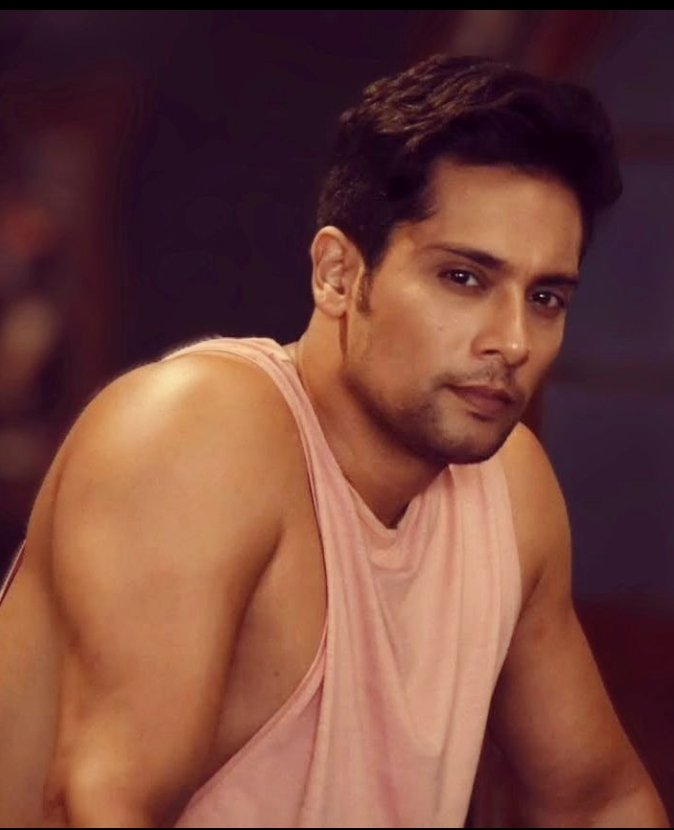 PiyushSangte's tweet image. ♡🧿🤌🏻
#ManrajSingh
#ManrajsinghSarma