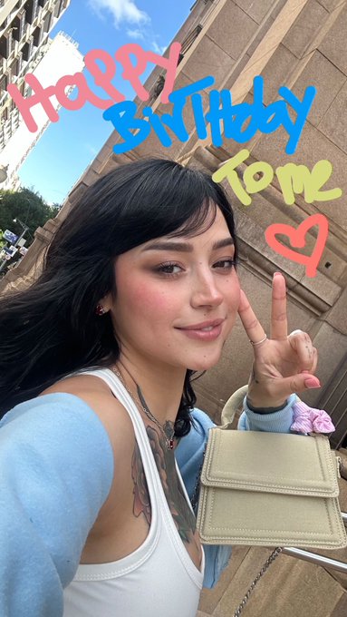 Feliz anivers&aacute;rio para mim 🎂 https://t.co/DhHpMF6pkC