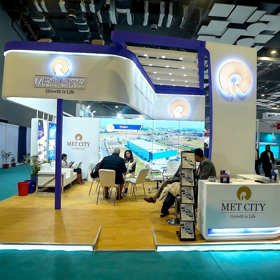 Reliance MET City, India's fastest-growing Greenfield Smart City, took centre stage at the 9th Smart Cities India Expo held from January 17th to 19th at Pragati Maidan. 

#RelianceMETCity #METCity #METL #RelianceIndustries #SmartCitiesIndiaExpo #SmartCitiesIndia #Exhibition