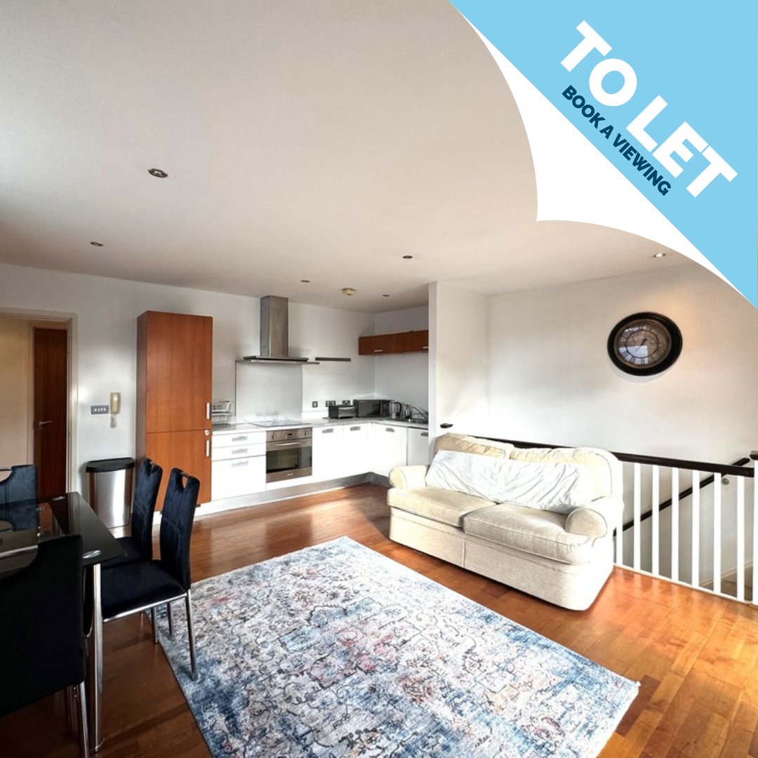 mac_reading's tweet image. NEW PROPERTY ALERT🚨

A two bedroom duplex conveniently within a short walk to the town centre.

The apartment consists of an open plan living area, fully fitted kitchen with appliances &amp;amp; private garden, as well as double glazed windows &amp;amp; off road gated parking.

Available Now.