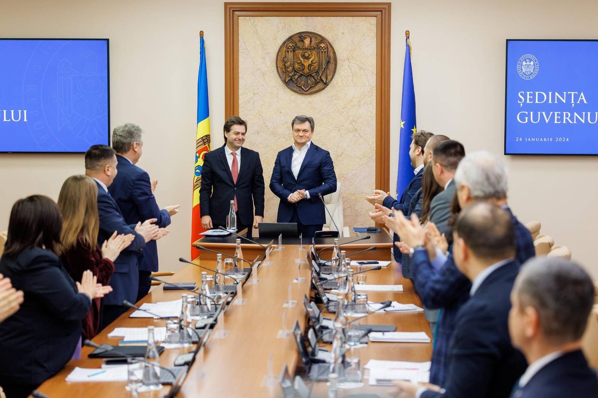 I've announced my resignation as Deputy PM & FM. Taking a pause now, but will be standing alongside President @sandumaiamd and PM @dorinrecean. We have managed to keep Moldova peaceful, stable and on track to the EU with accession talks starting soon. Thank you for your trust!