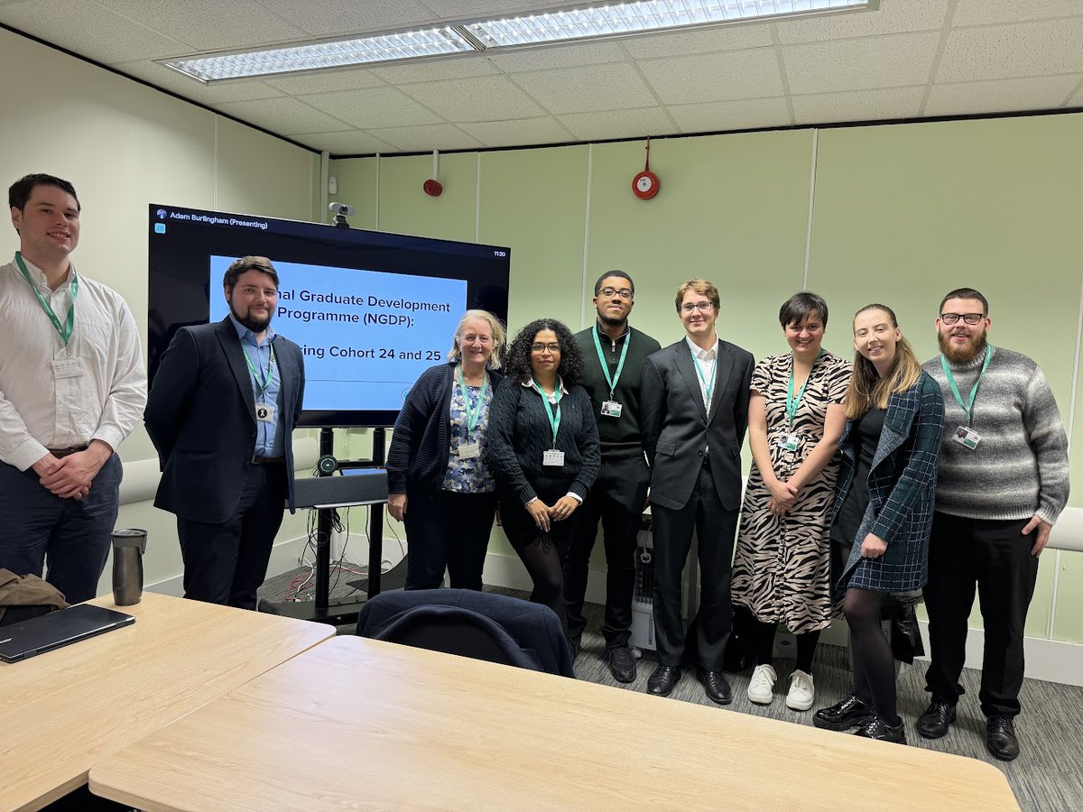 LeaderSutton's tweet photo. I have been so impressed by the graduates we have working here in @SuttonCouncil
Meeting them was inspiring & it was great to hear about the great work they have been doing - they are making a difference!
They all have exciting futures in #localgovernment
#NGDPWeek @NGDP_LGA https://t.co/JcF0kDBJnA