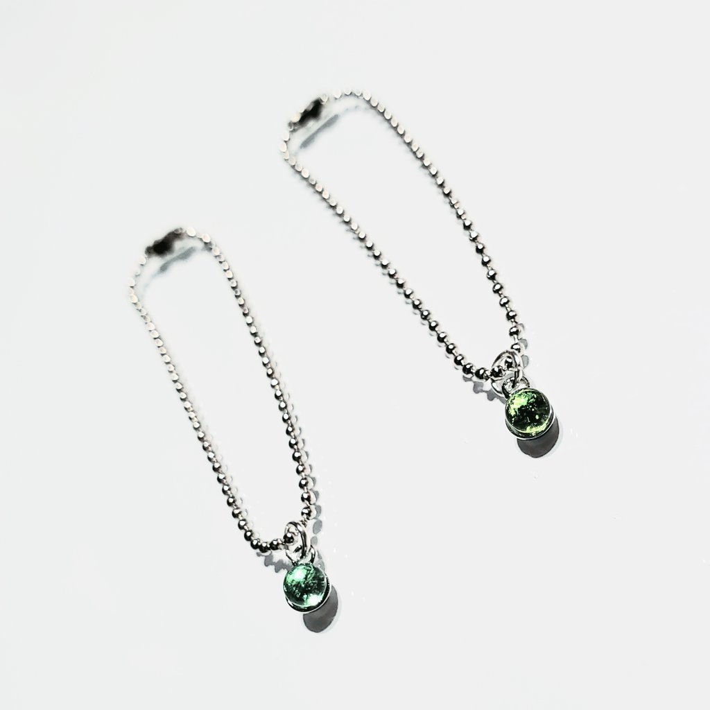 tz_doll's tweet photo. 近々ショップに追加予定のガラス製のネックレス🫧.◌*
ボールチェーンなら多少は調節利くからセリアドールだけじゃなくてオビツ11ボディでもいけるかな🤔🤔 https://t.co/Po9yRVjMHe