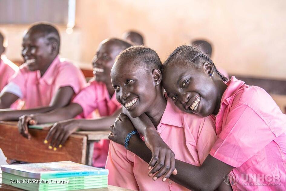 BurenCaroline's tweet photo. On this #EducationDay, I am reminded of the significant role that education plays in empowering refugees in Kenya.  

When we protect refugees' right to quality education we invest in creating a better future for all. Thank you to our education partners and @EduMinKenya 📚 https://t.co/RnfpZbczTV