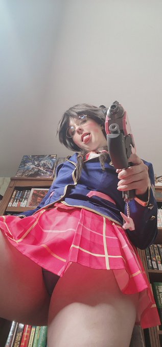 It's my birthday in a few days. *In merchant voice * What're you buyin'? 😝 https://t.co/XzSzoCLeRq<a href="/tag/mvsales"class="tags"><span>#mvsales</span></a>