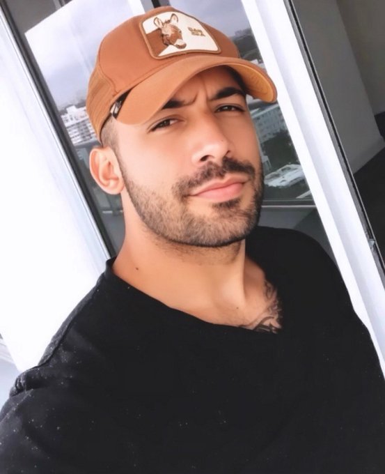 &bull; let&rsquo;s stop waiting for everything to be perfect just so you could enjoy life &amp; be happy. embrace the<a href="/tag/tbt"class="tags"><span>#tbt</span></a>