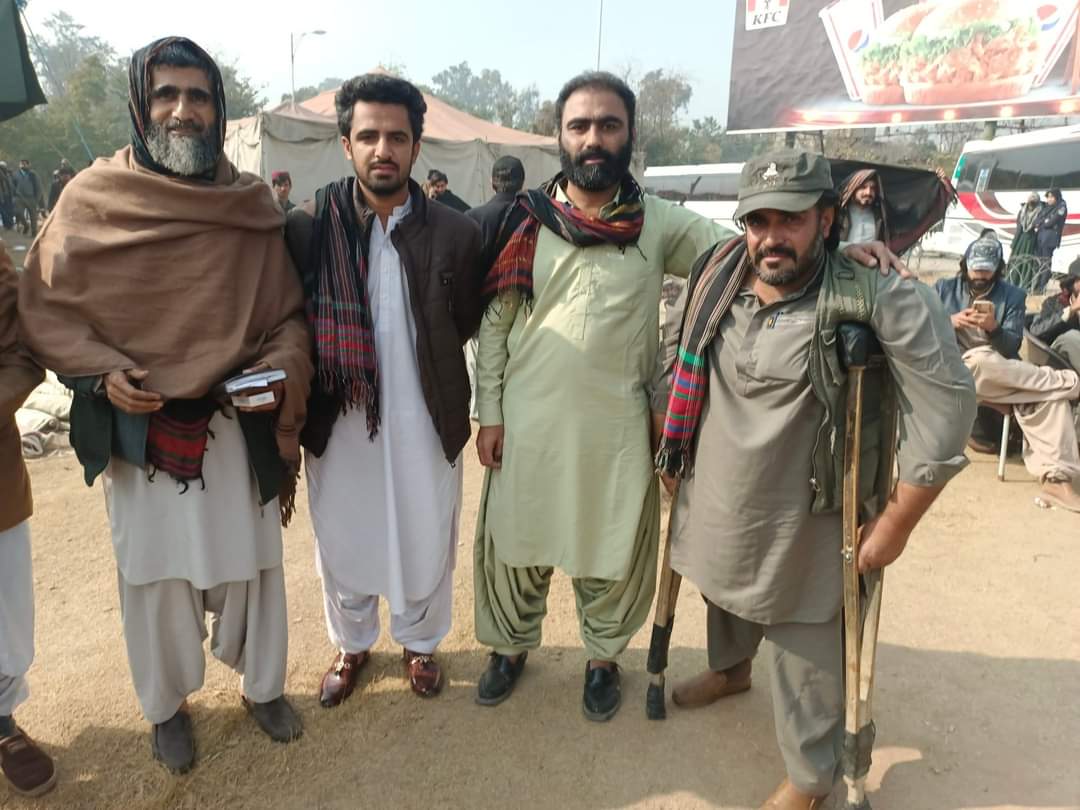 drHussainbznjo's tweet photo. جہد زندگ بات

#MarchaagainstBalochGenocide https://t.co/Fm9kCQ6VVF