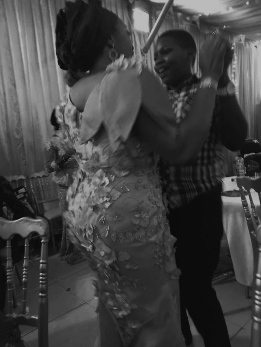 My aunty kamms❤️
The most selfless person I know. She had no children, so she treated us like hers, we spent almost every holiday together.
 Her death wrecked me, and I don't think I'll ever recover.
She died and willed everything she owned to me and my brother 💔
I miss her alot