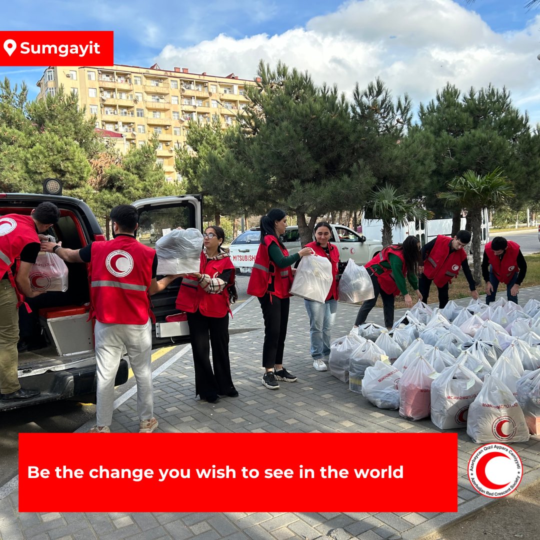 AzRedCrescent's tweet photo. 👫🏻 Be the change you wish to see in the world. ❤️ https://t.co/9srlT76GhD