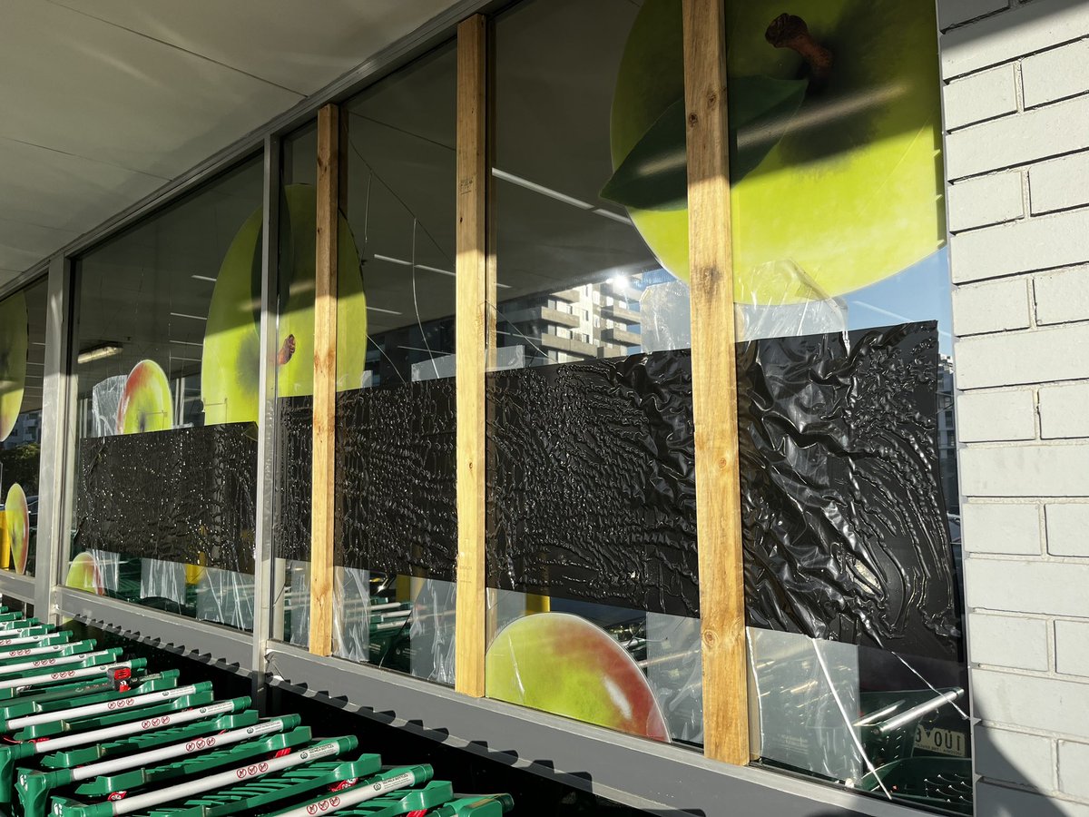 Sally Rugg tweet media