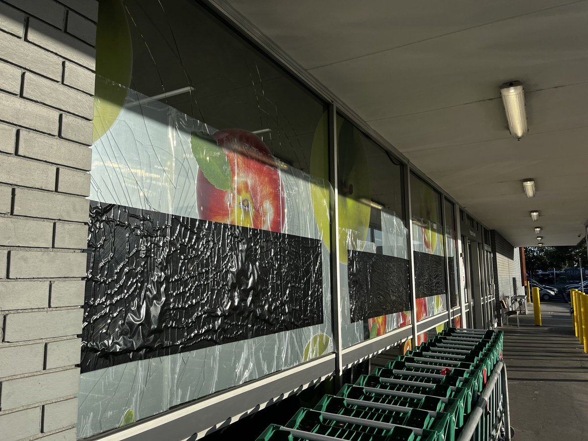 Sally Rugg tweet media