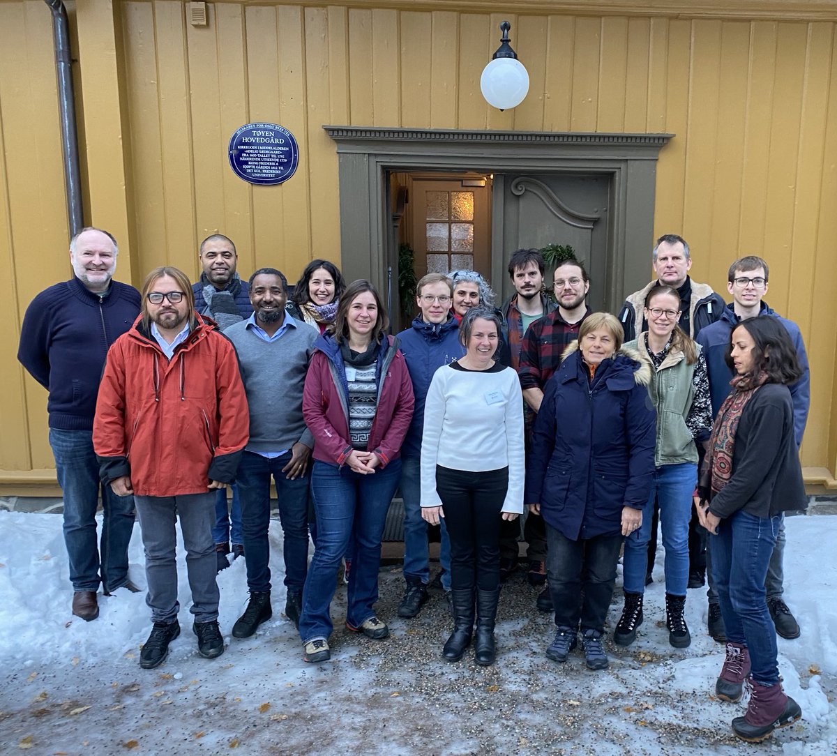 Dag Endresen (@dagendresen) on Twitter photo <a href="/BiodiversityDT/">BioDT</a> #CWRpDT hackathon at <a href="/UniOslo_NHM/">Naturhist. museum</a> <a href="/NHMOslo_Science/">NHM Oslo Science</a> <a href="/GBIFNorway/">GBIF Norway</a> biodt.eu/events/biodt-h… <a href="/BiodiversityDT/">BioDT</a> #CWRpDT hackathon at <a href="/UniOslo_NHM/">Naturhist. museum</a> <a href="/NHMOslo_Science/">NHM Oslo Science</a> <a href="/GBIFNorway/">GBIF Norway</a> biodt.eu/events/biodt-h…