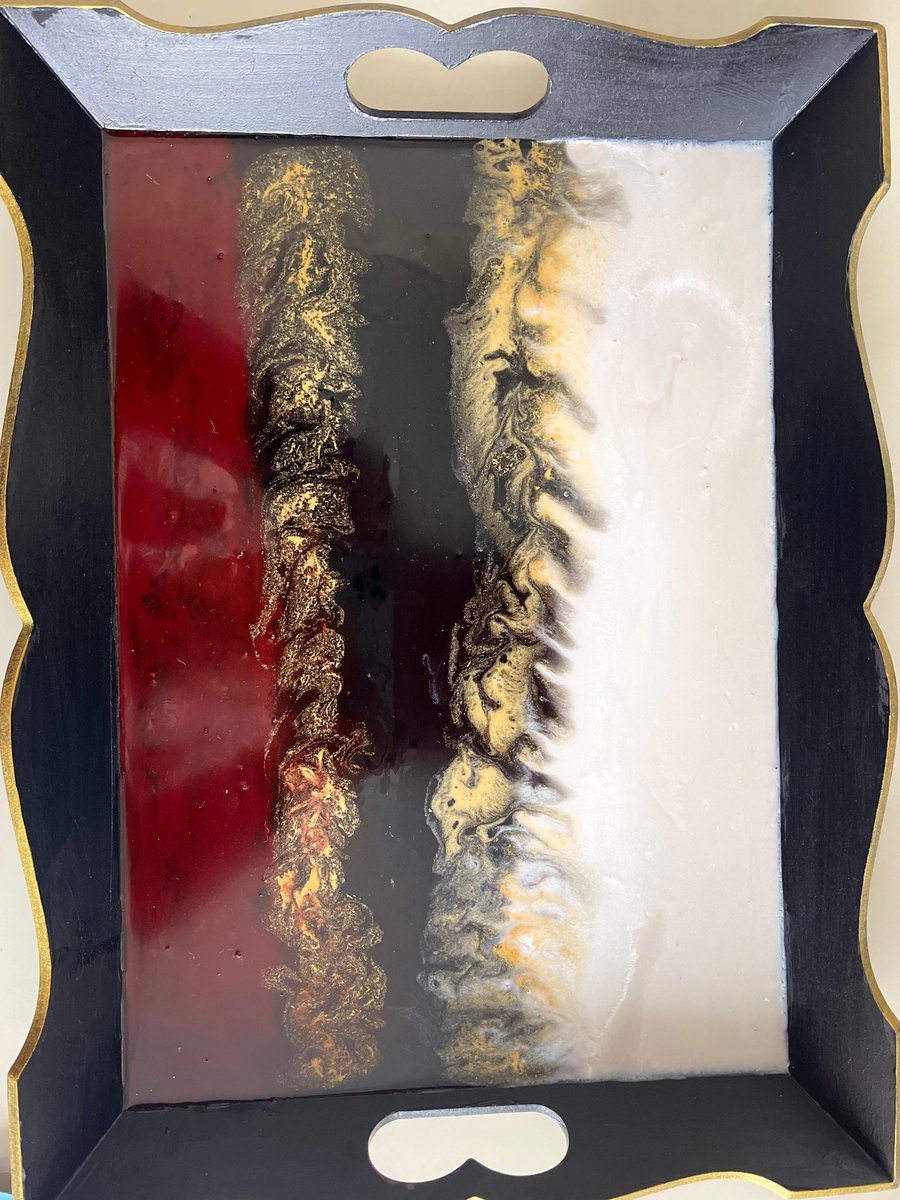 Elbistan Aile Destek Merkezi Kursiyerlerimizin Epoksi Tepsi Çalışmaları 🧿