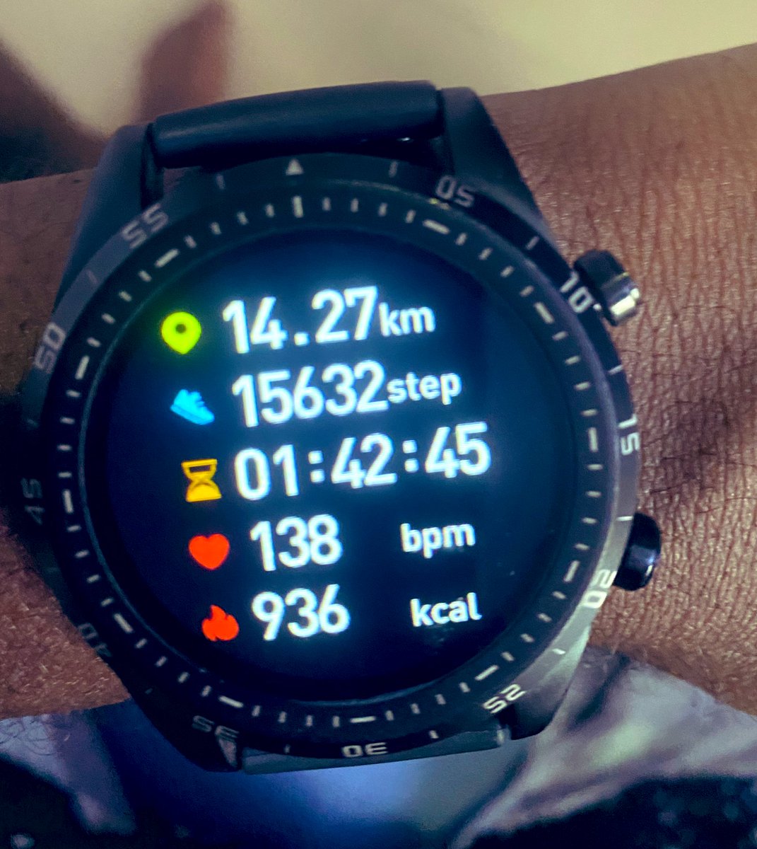 kenakure's tweet photo. Day2 of my @lagosmarathon Training. 

Covered 14.2KM in 102 Minutes.

This felt much easier to do than Day1.

The target for Day3 is 17KM. 💪🏾💪🏾💪🏾

#Lagos #lagoscity #runlagos #lagosmarathon https://t.co/Wiux8jO0Jw