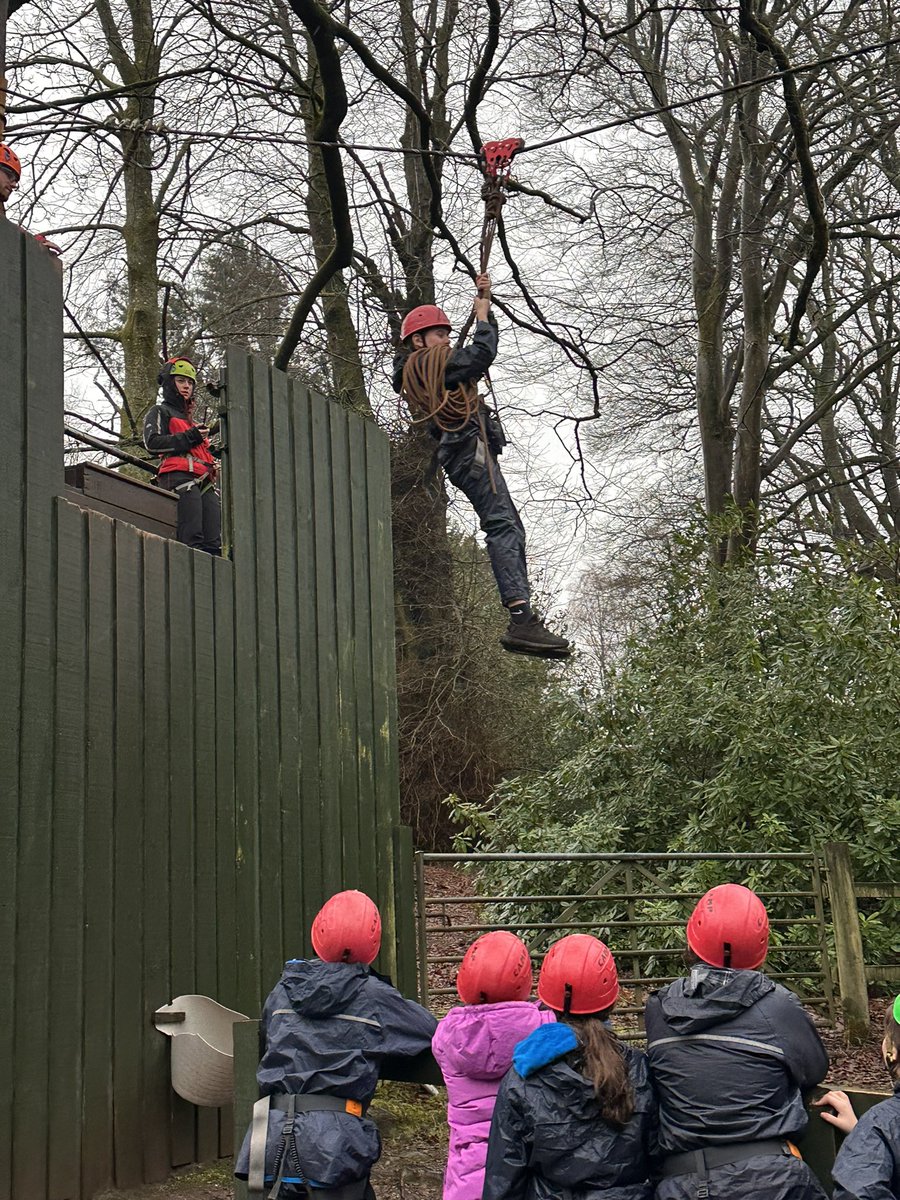 MrMcNulty3's tweet photo. The primary 7’s we’re flying through the Forrest on the zip wire at Lockerbie manor! @StBlanesGCC https://t.co/VdUDoKBX1K