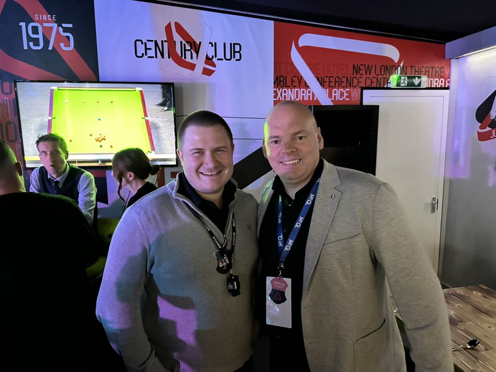 ReviloOGR's tweet image. Good luck to Ball Run @Stuart__Bingham in this mornings World Open Qualifiers. What a bloke. 👊🏻 @WeAreWST