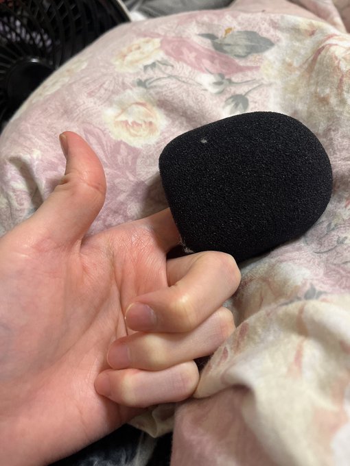 【動画】セルフ 手コキカラオケ 一人で完結させてみた。【高得点】  https://t.co/cl5SDj4zBl https://t.co/YTOOISTomx