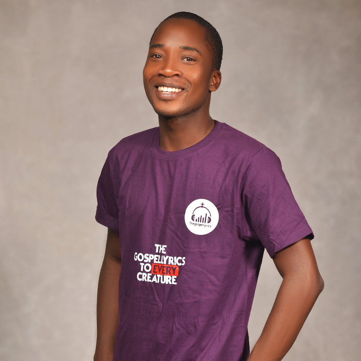 thegospellyrics's tweet photo. Let's do a Fine Boy/Fine Girl wey love Jesus thread👇

Post a picture of yourself under this thread and caption it, "Fine Boy/Fine Girl wey love Jesus 🥰❤️"

Fine boy wey like Jesus 🥰 https://t.co/wydtX0DD1g