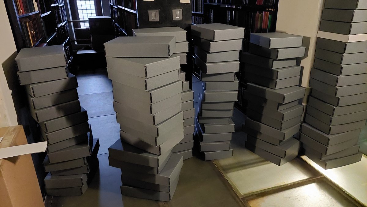 TheJohnRylands's tweet image. #BehindTheScenes We had over 300 archive boxes delivered to us yesterday! Collections staff will be working hard to re-box, list and catalogue material.  Thanks to the Facilities Team for braving the weather and getting these inside quickly.

#archiveBoxes #boxes  @preservation_e