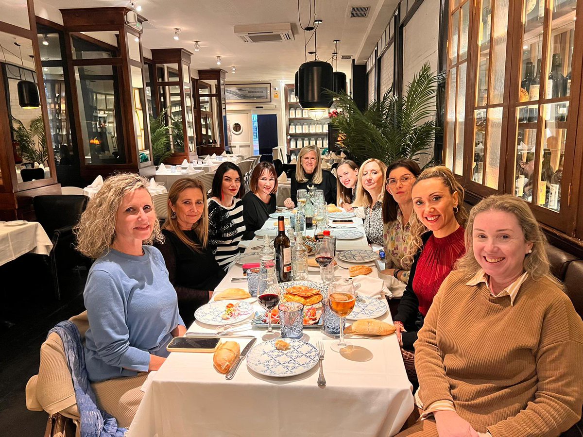 BPW Spain (@bpwspain) on Twitter photo #MujeresBPW cargando pilas para el gran encuentro turístico del año #FITUR2024, al que asistirá una amplia delegación de #MujeresBPW. Cena previa cargada de positividad y grandes proyectos <a href="/BPWCanarias/">BPW Canarias</a> <a href="/BPW_Madrid/">@BPW-Madrid</a> @evap_bpw #MujeresBPW cargando pilas para el gran encuentro turístico del año #FITUR2024, al que asistirá una amplia delegación de #MujeresBPW. Cena previa cargada de positividad y grandes proyectos <a href="/BPWCanarias/">BPW Canarias</a> <a href="/BPW_Madrid/">@BPW-Madrid</a> @evap_bpw