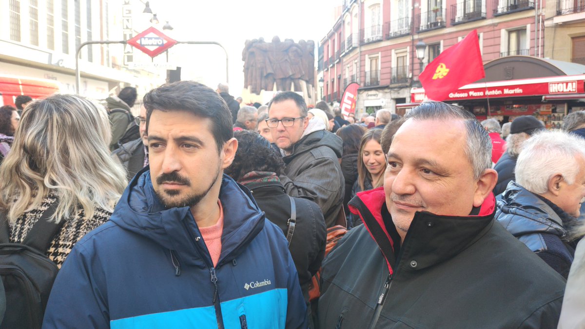 CCOOHabitat_MAD's tweet photo. Un orgullo honrar la memoria de #AbogadosdeAtocha, un orgullo mantener su legado, un orgullo ser de @CCOO https://t.co/Ts5pfhErl6