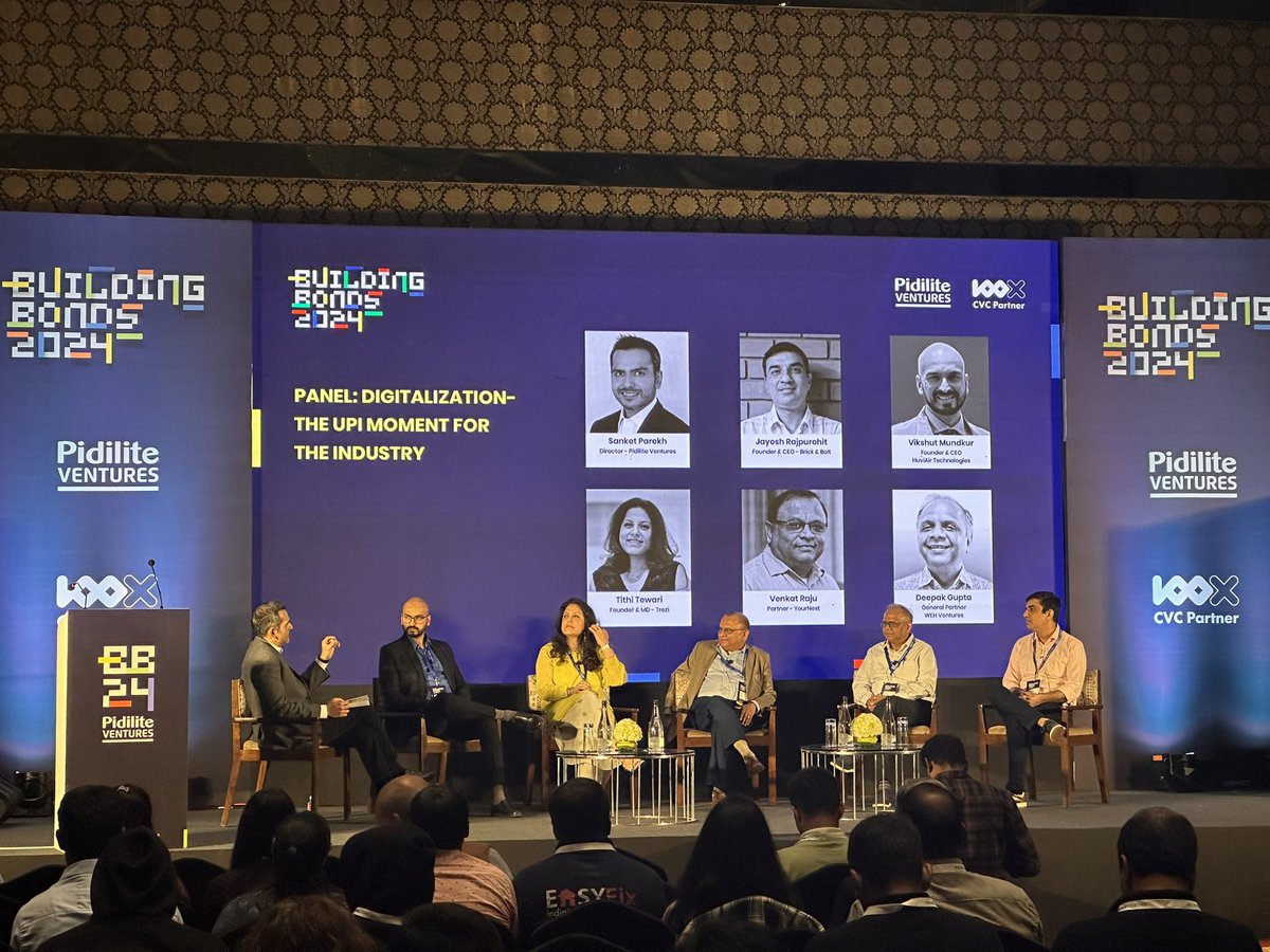An energetic discussion after Lunch on the Digitalisation the UPI moment for Construction industry with Jayesh Rajpurohit of @BricknBolt, Vikahut Mundkur of CONSTRA, Tithi Tewari of Trezi, Venkat Raju of @YourNestVC and Deepak Gupta of @WEHVentures moderated by @SanketSParekh