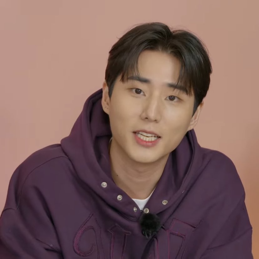 foxyYoungK_Jae's tweet photo. 🦊🤍 https://t.co/mTwClkVw2O