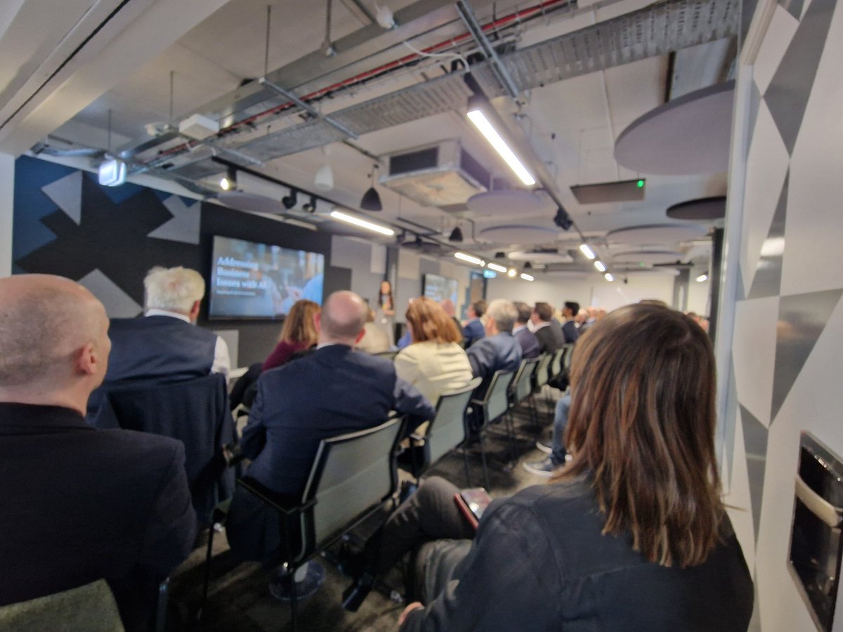 Full house @PwC_UK Merchant Square for this morning's @IoDNI #GenAI event. Great insights from the team on what GenAI is, how it's developing and how it's being used and how it will disrupt. #LeadingNI #FutureOfWork