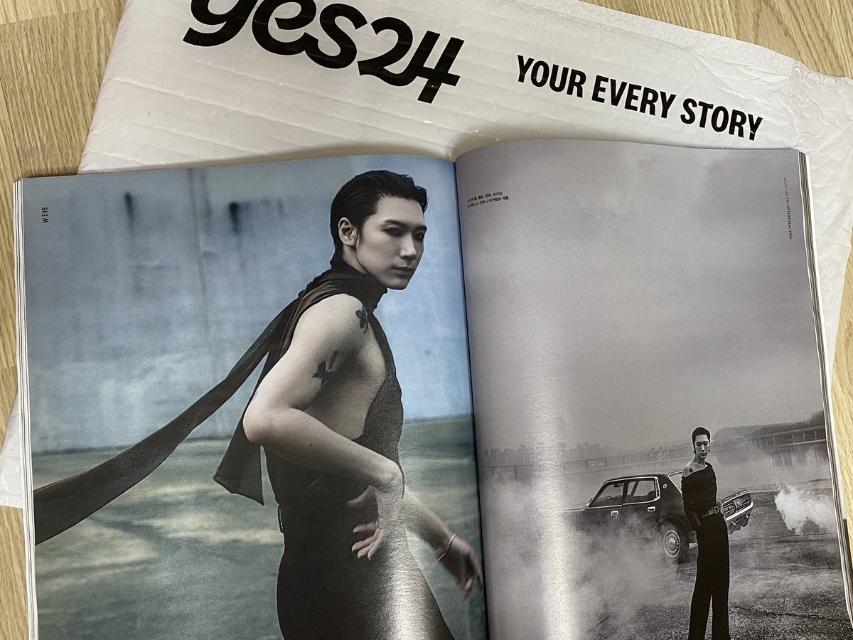 มาละ รูปใหญ่สะใจมากกก นายแบบที่หล่อที่สุดดด🖤 #SaintLaurentxTEN