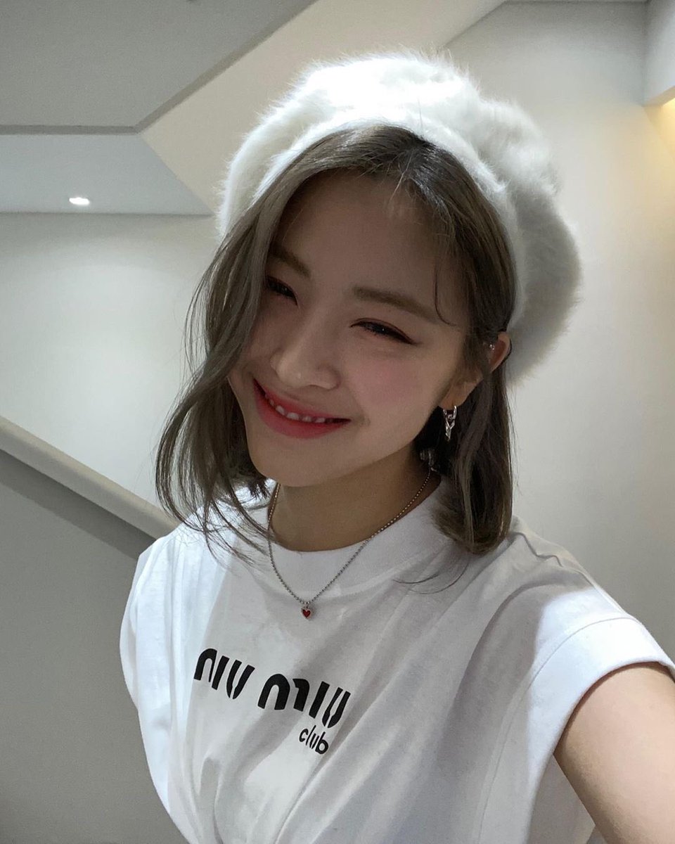 _ryu_all_in_us_'s tweet image. 🏷new tag
 
リュジンちゃんが好きなおるぺんです
(最近コンイルズが来てます😇)

03 / Osaka

皆さん仲良くしてください🙌
♡or ↺でお迎えにいきます
#ITZY #MIDZY #RYUJIN #MIDZYと繋がりたい