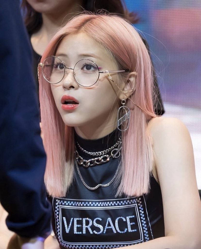 _ryu_all_in_us_'s tweet image. 🏷new tag
 
リュジンちゃんが好きなおるぺんです
(最近コンイルズが来てます😇)

03 / Osaka

皆さん仲良くしてください🙌
♡or ↺でお迎えにいきます
#ITZY #MIDZY #RYUJIN #MIDZYと繋がりたい