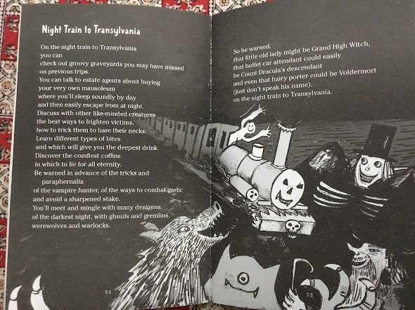 GIVEAWAY: To celebrate the book birthday of 'Komodos', I'm giving away two copies to good homes. RT and/or follow to be in with a chance. Read about the book here: brian-moses.blogspot.com/2023/01/selfie… Ends Sunday Feb 4th. #competitions