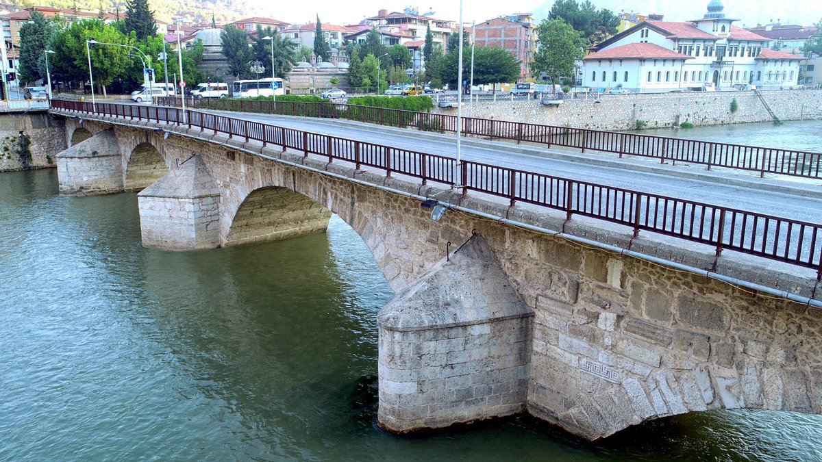 Künç Köprü / Kunç Köprü keşfetmeden ölme 💙
#amasya #keşfetmedenölme #kesfet #Travel #TravelVibes #TravelGoals #travelguide #Bridge #photooftheday #ImageOfTheDay #ImagePick