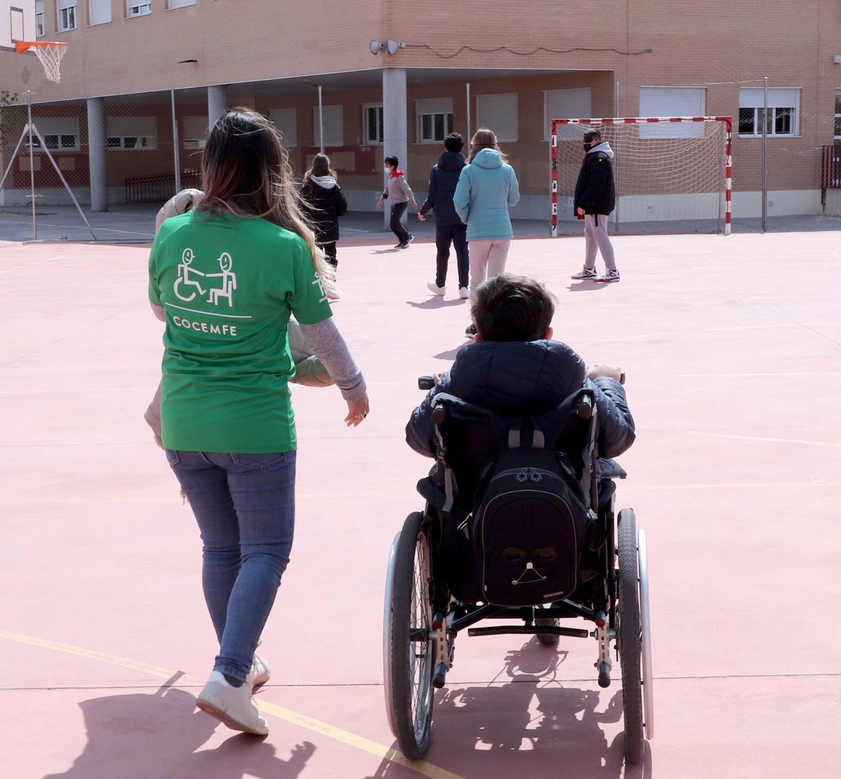 cancerinfantil's tweet photo. 🤲🏽Este #DíaInternacionalEducación ponemos en valor el Programa de Educación Inclusiva de @COCEMFEnacional

👉🏽Un proyecto destinado a promover y ejecutar actuaciones orientadas a garantizar el derecho a una educación inclusiva #EducaCOCEMFE

Te explicamos más🧵 https://t.co/QnsidBcpwH