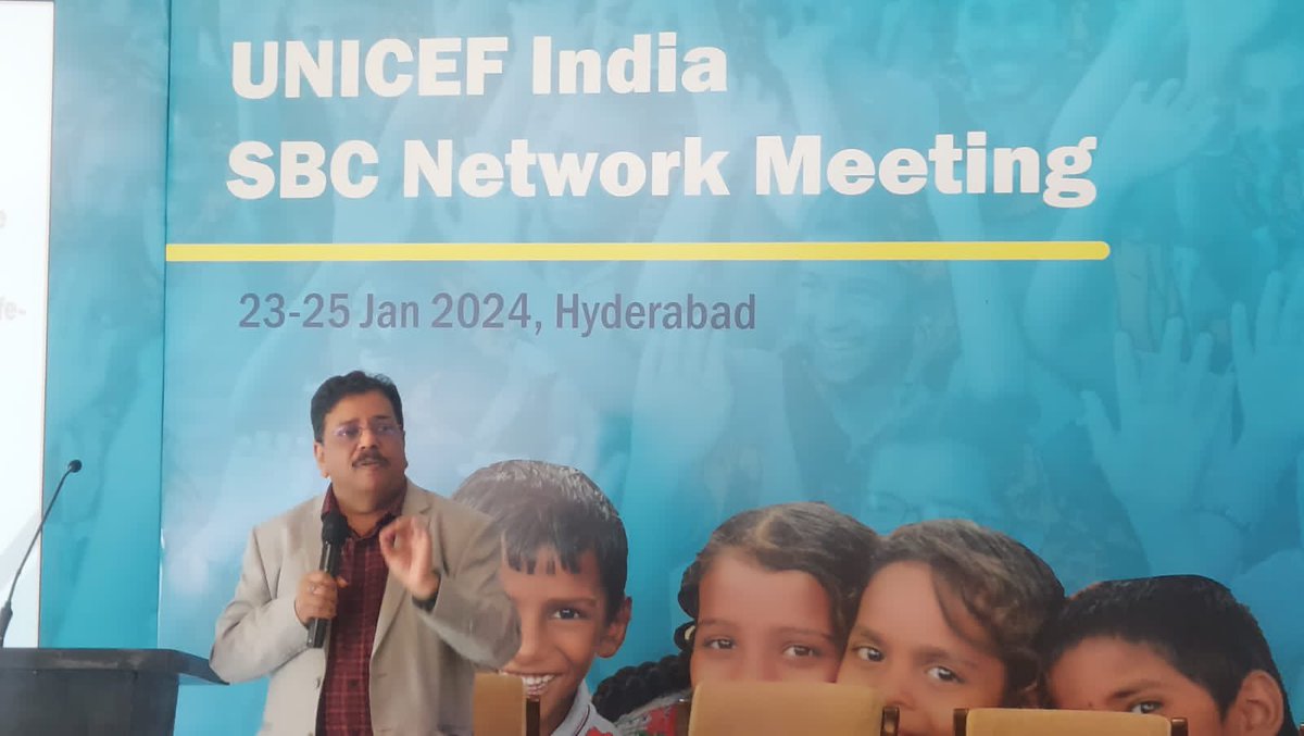 It was engaging discussion today with @UNICEFIndia and their SBCC network partners at Hyderabad on gender and social norms in six core sectors of UNICEF and what it means to designing, implementing and evaluating a transformative program. @shiprajhaswami @ICRWAsia @ICRW.