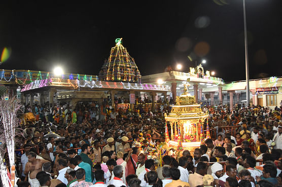BreakingDglNews's tweet photo. பழனி மலைக் கோயிலில் தங்க ரத உலா https://t.co/YFjbJfZecz https://t.co/6G5I140z9J