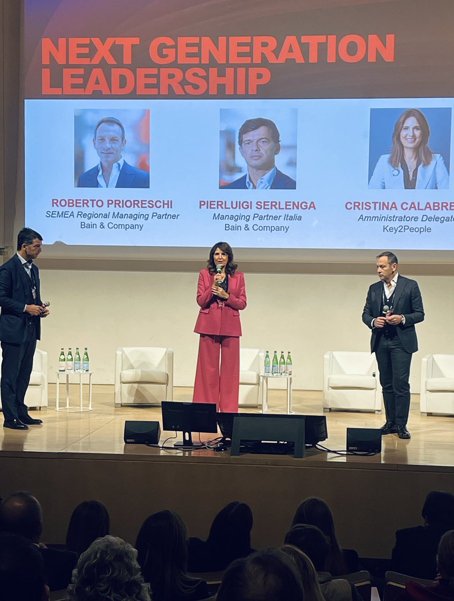 #NextGenerationLeadership Oggi si parla di un “gap” di cui si parla ancora troppo poco: ‘age gap’. Occorre fare di più per consentire ai giovani talenti un accesso più veloce a posizioni di leadership. Ne può guadagnare la crescita del Paese! Con #Key2people @Bain_Italia