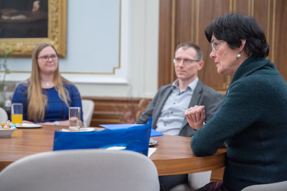 Akademie_ved_CR's tweet photo. @ProcByNe @Mdlabajova Stáž se koná v rámci projektu @ProcByNe, který organizuje poslankyně Evropského parlamentu @Mdlabajova. https://t.co/lqxoSralMR