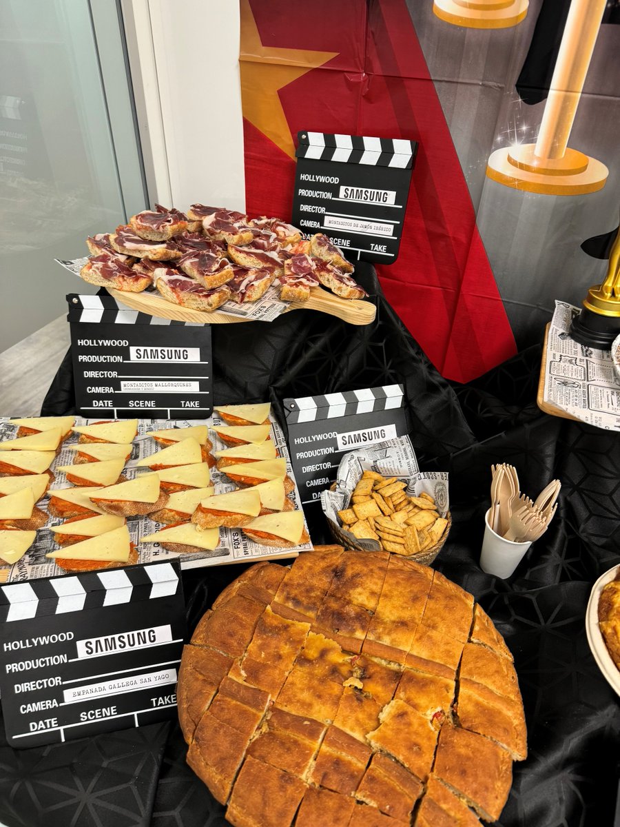 ¡Ayer vivimos un evento especial donde la innovadora tecnología de <a href="/SamsungMobile/">Samsung Mobile</a> se fusionó con la magia del séptimo arte! ✨ 

Descubrimos el nuevo Galaxy AI con Galaxy S24 Series.

#TDSYNNEXSpain #Samsung #Mobile #InnovacionTecnologica