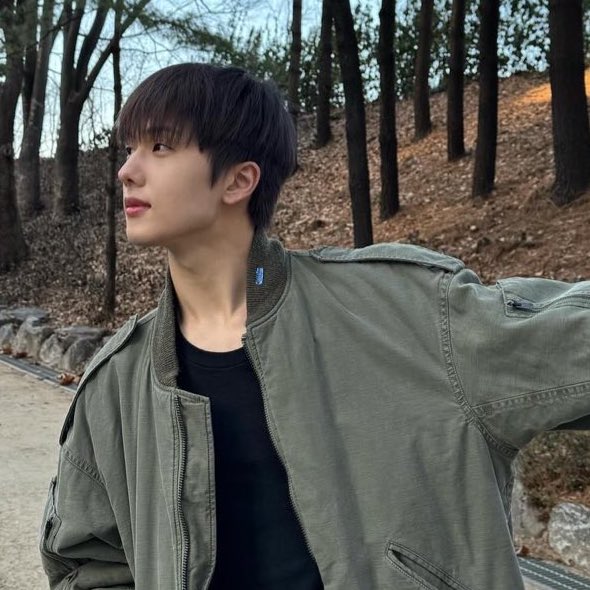 Jxsxng02's tweet image. 아 느낌 좋아
연기시키고싶음 ㅋㅋ (개인적의견임 시비ㄴ)