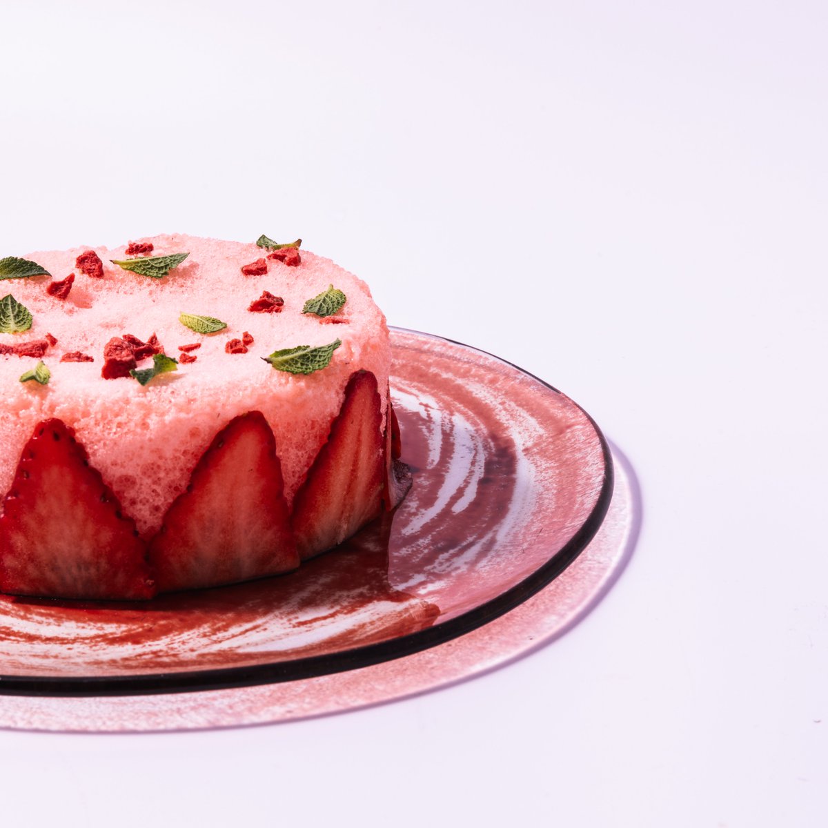 bculinary's tweet photo. 🍰✨PASTELERÍA EN TEXTURAS. El gran @DavidGilRovira, conquista nuestros paladares y nos descubre el mundo de las enzimas, gelificantes, aireantes y espesantes. Todo ello, aplicado al mundo dulce y poniendo en práctica técnicas de emplatado👌. GRACIAS DAVID! 🙏🙏
#mundodulce https://t.co/yC1hKmxpiw