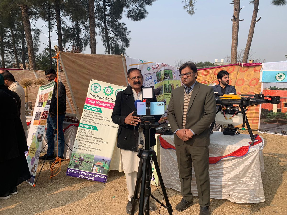 c4pagri's tweet photo. Team Center for Precision Agriculture (#C4PA) Demonstrated Different Precision Agriculture Technologies at 1st #AGRITEC_EXPO Which Held at University of Haripur. C4PA along with (ORIC) AAUR Presented Different Ideas Related Precision Agriculture Technologies at the EXPO.
 #C4PA https://t.co/FqKHDKLbM0