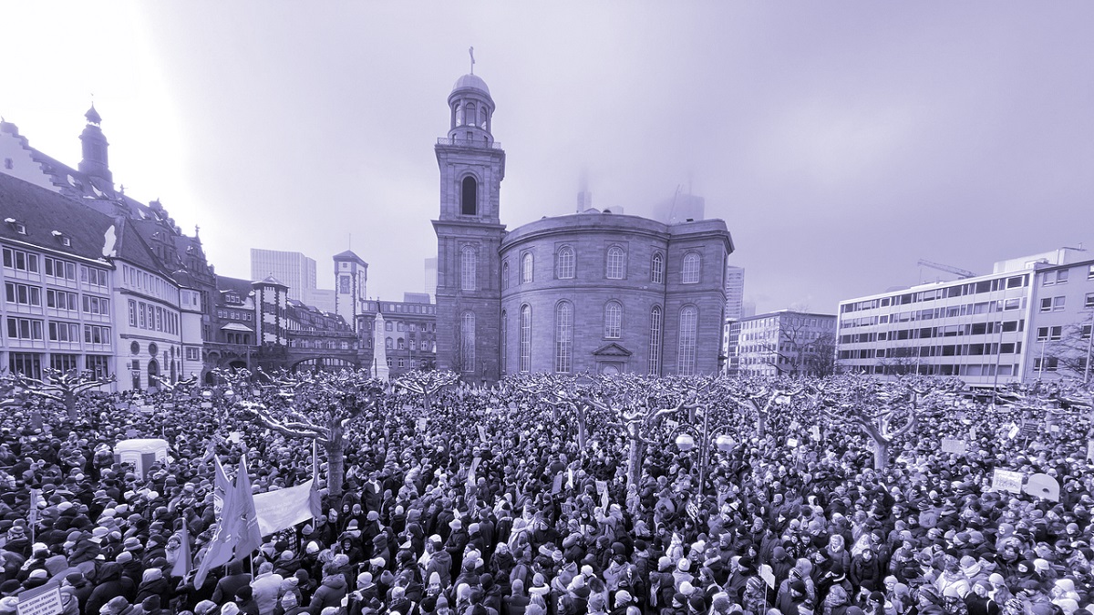 Menschen in ganz #Deutschland haben in den vergangenen Tagen deutlich gemacht, dass #Demokratie, #Menschenwürde und #Rechtsstaatlichkeit unverrückbare #Werte sind. Die Leibniz-Gemeinschaft unterstützt den #Protest nachdrücklich. Zu unserer #Erklärung:
👇
leibniz-gemeinschaft.de/ueber-uns/neue…