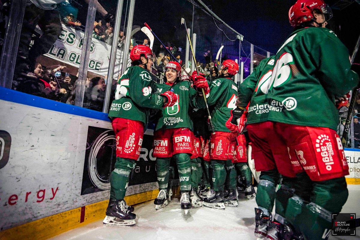 LigueMagnus's tweet photo. Grenoble ✅
Anglet ✅
Chamonix ✅
Amiens ✅
Rouen ✅
Marseille ✅
Angers ⁉️

Rendez-vous ce vendredi sur @sport_en_france pour savoir si @les_jokers vont enchaîner une septième victoire consécutive ! #SLMHockey https://t.co/bifkFpTrc6