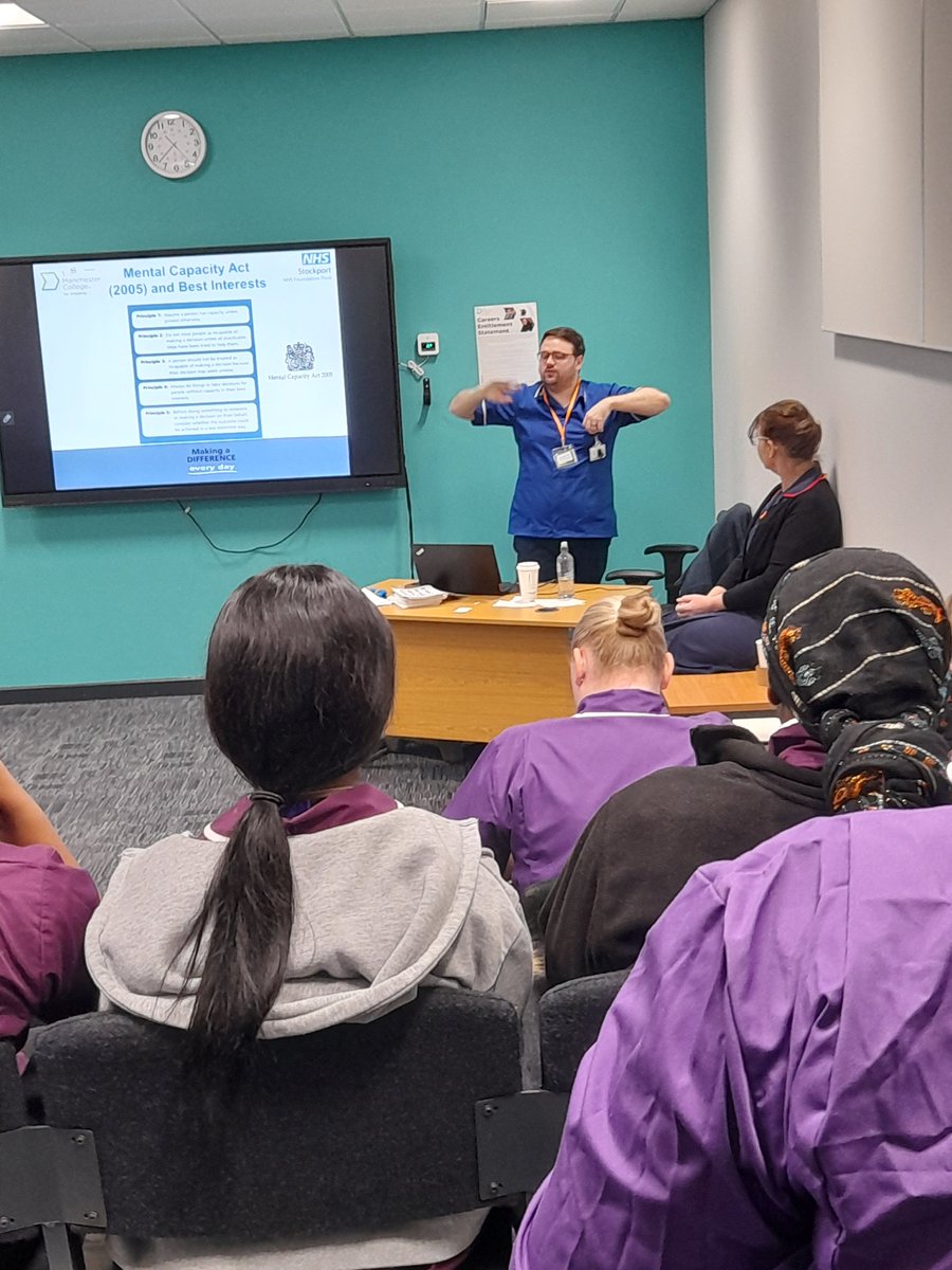 WorkReadyTMC's tweet image. Thank you Stepping Hill Hospital for coming in and speaking to our Health &amp;amp; Science T level students on what to expect from their placement. The students had a training session on first aid and using ward resources to support patients. Good luck to those commencing soon!